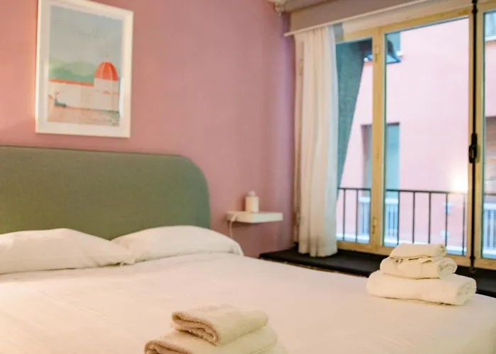Modern Studio Apartment In Front Of Ponte Vecchio